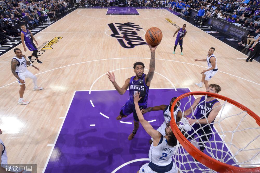 出现细微的 出现细微的