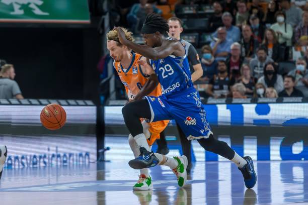 梦想支离破 梦想支离破